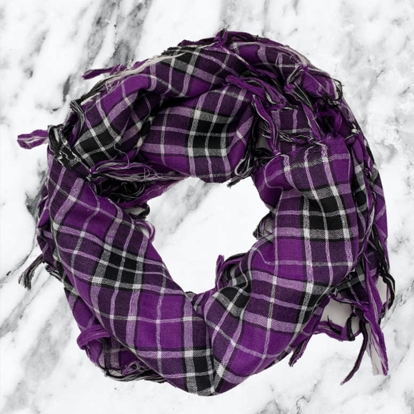 3 for $15 Purple Plaid Blanket Scarf - Picture 1 of 3
